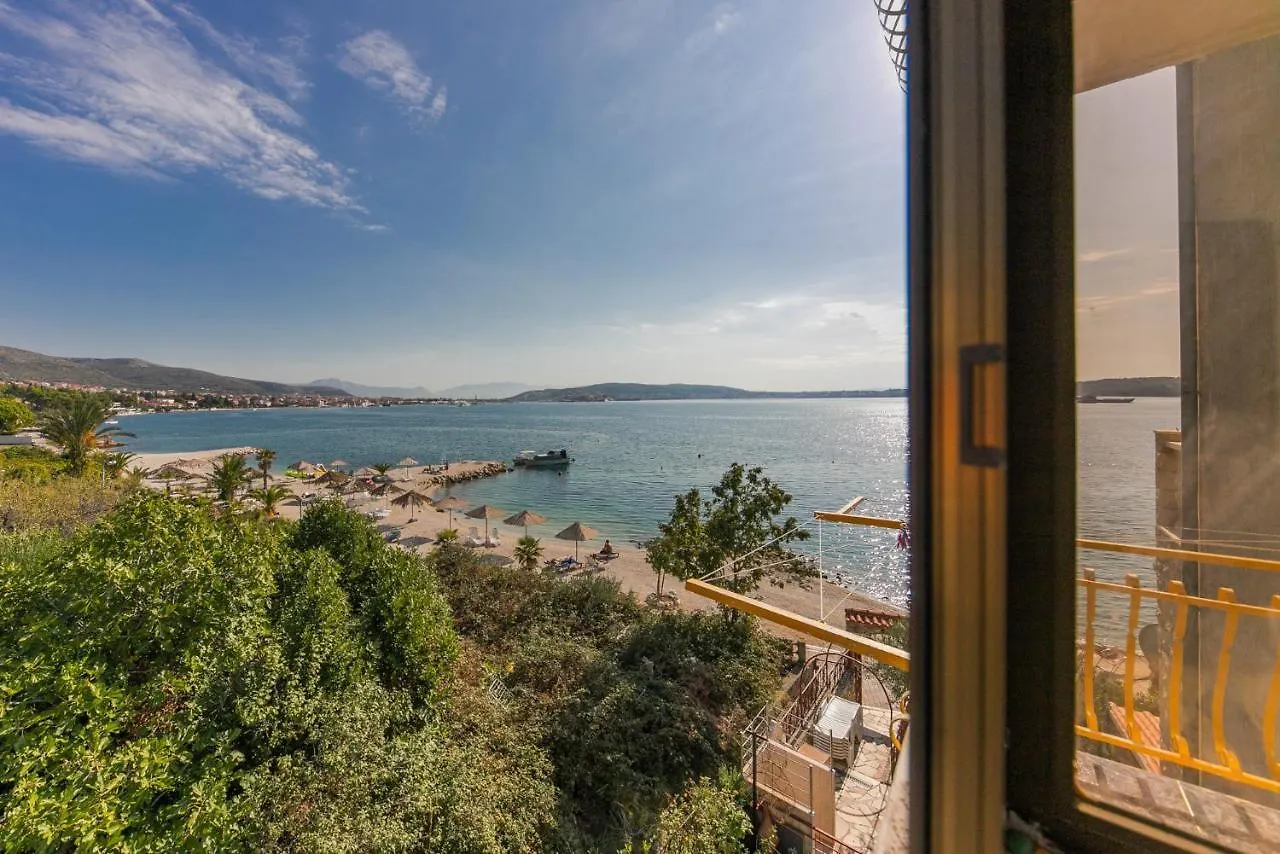 Apartments Marko Trogir