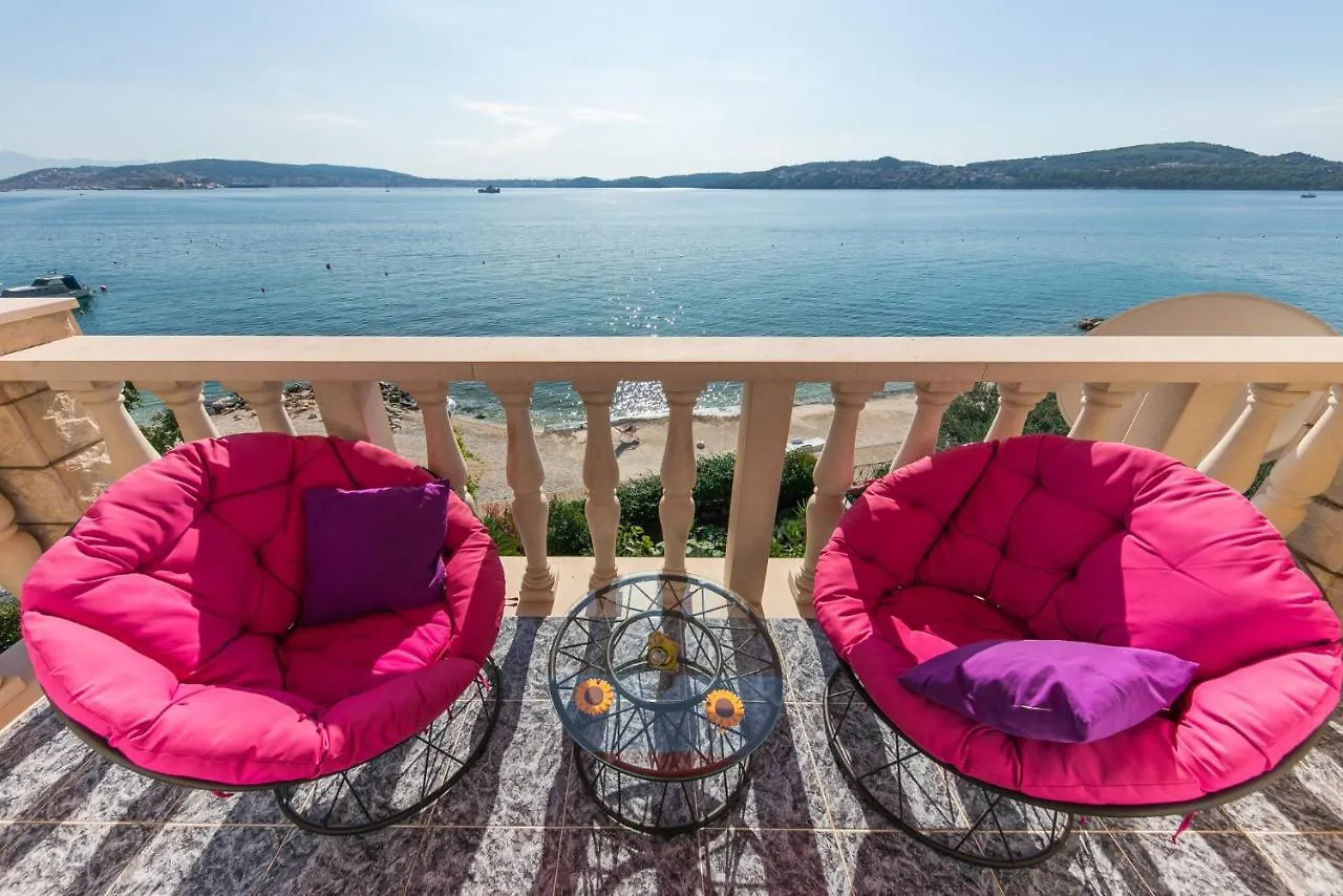 Apartments Marko Trogir