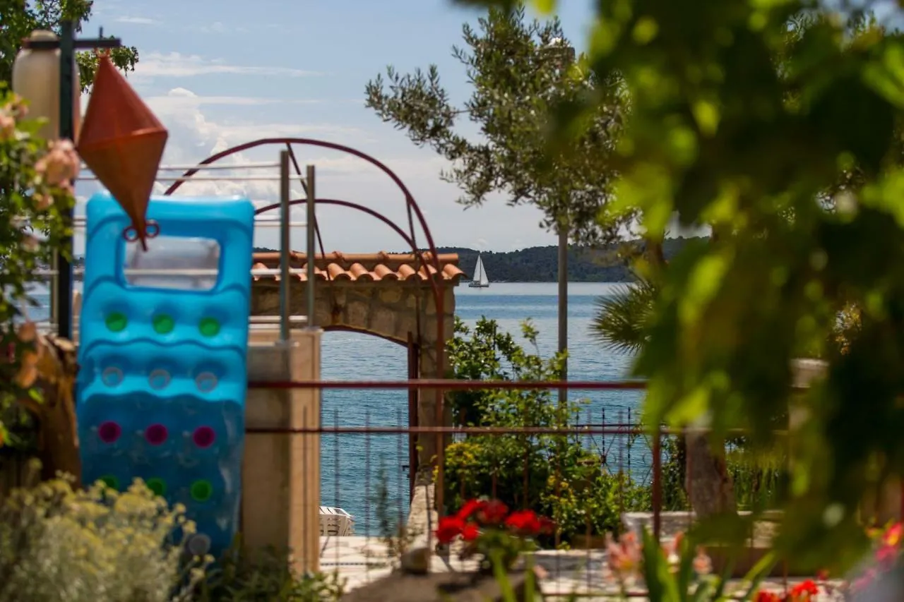 Apartments Marko Trogir