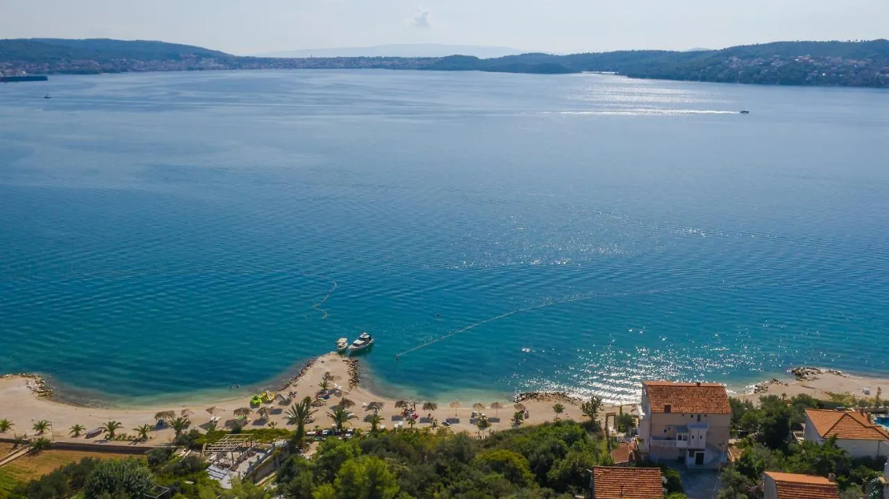 Apartments Marko Trogir