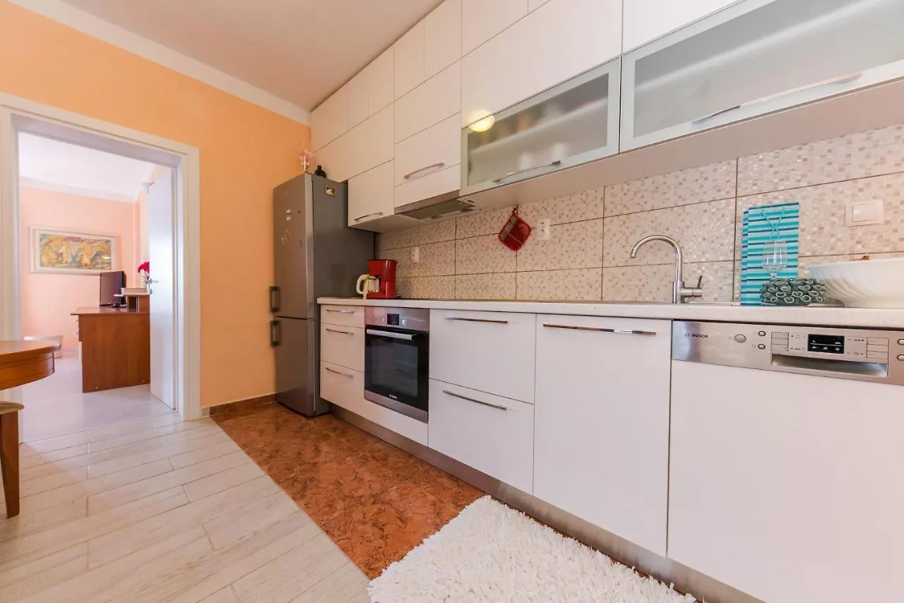 Apartments Marko Trogir