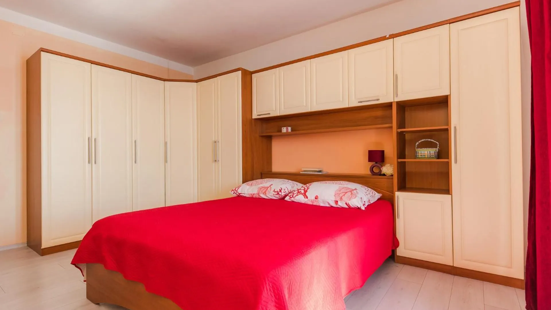 Apartments Marko Trogir