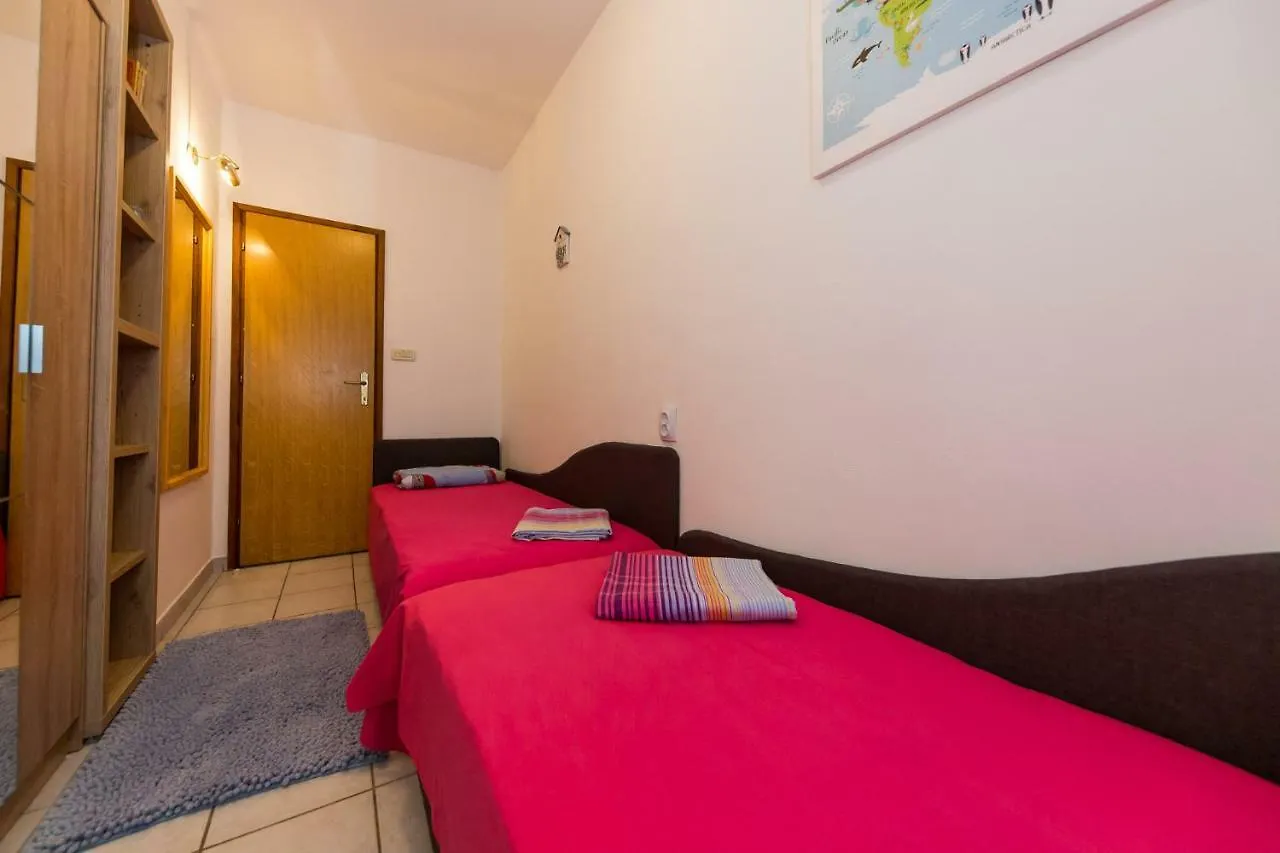 Apartments Marko Trogir